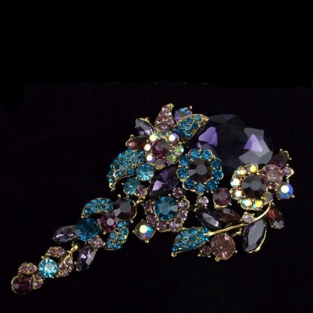 Big Enameled‎ Rhinestone Flower Brooch